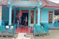 Miris, Warga Desa Miliarder...