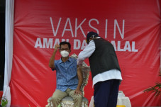 Sudah Divaksin, Ketua...