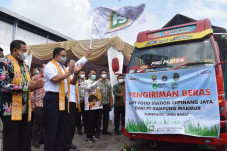 Pemkab Sumedang bersama...
