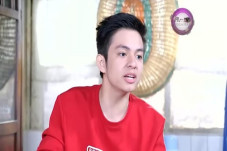 Dhea Annisa Suka Sama...