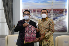 Ridwan Kamil Dukung...