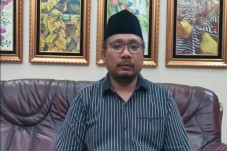 Ditelepon Wakil Menteri...
