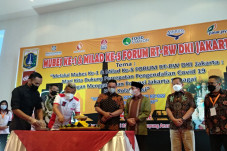 Anies Minta Pengurus...