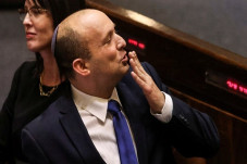 Naftali Bennett, Orang...