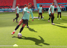 Ronaldo Sebut Portugal...