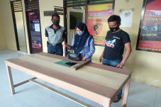 Hamil 7 Bulan, Ibu Muda...