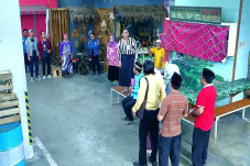 Jalan Cerita Makin Seru,...