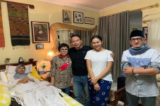 Vicky Prasetyo dan Kalina...