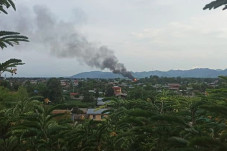 Kelompok Milisi Myanmar...