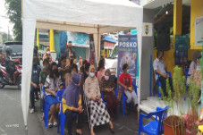 Puluhan Orang di Senen...
