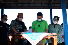 Sandiaga Uno: Geopark...