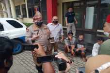 Resahkan Sopir Truk,...