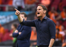 Gasak Austria 2-0, De...
