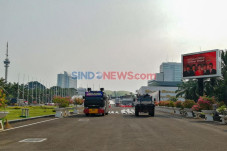 Komisi VII DPR Lockdown...