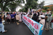 Massa Pendukung Habib...