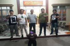 Geger, Suami di Bengkulu...
