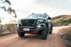 Nissan Siapkan Pro-4X...