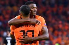 Memphis Depay Beberkan...