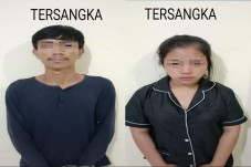 Kebelet Nyabu Berdua,...