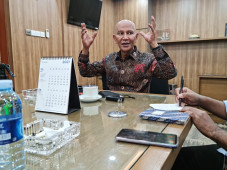 Polemik soal Pajak Terus...