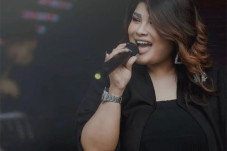 Putuskan Menjadi Nasrani,...