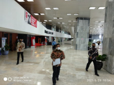 17 Anggota DPR Positif...