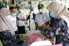 Bupati Harap Semua Posyandu...