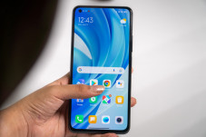 Review Xiaomi Mi 11...