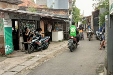 Belasan Orang Positif...