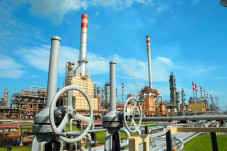 Garap Refinery Unit...