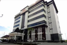 Amukan COVID-19 Menggila,...