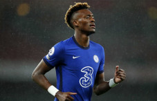 Aston Villa Siap Pecahkan...