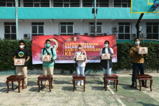 Mahasiswa Indonesia...