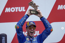Tampil Memble di MotoGP...