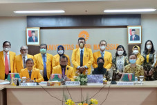 Kunjungi UNM, Senat...
