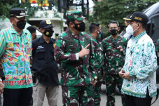 Panglima TNI Cek Serbuan...