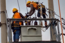 PLN Prioritaskan Pasokan...