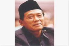 Jenazah Harmoko Disemayamkan...