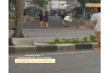 Jakarta Lagi Genting,...
