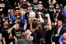 Milwaukee Bucks Juara...