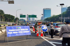 Hari ke 3 PPKM Darurat,...