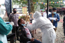 Pengunjung Kumpul Tak...