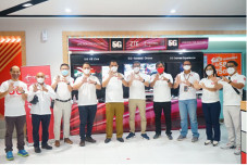 ZTE dan Telkomsel Hadirkan...