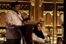 Rachmawati Meninggal,...