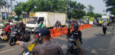 Penyekatan di Jalan...