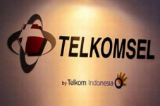Telkomsel Gabung Simpati,...