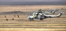 Unjuk Kekuatan, Helikopter...