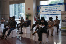 Dukung Percepatan Vaksinasi...