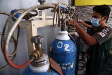 Pemerintah Cukupi Kebutuhan...