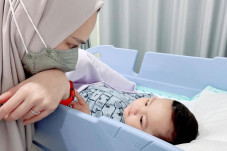 Usai Diberi Makanan...